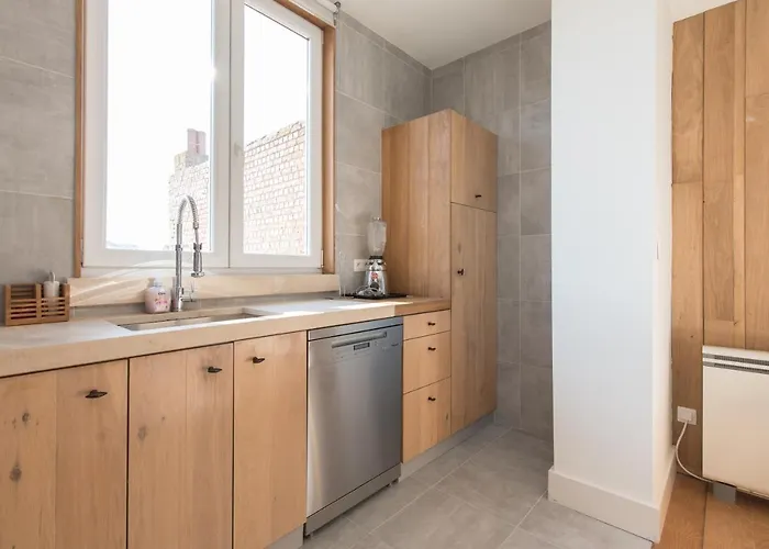 Lou Le Lavandou * دي بان