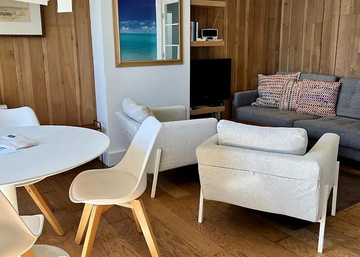 Lou Le Lavandou * دي بان